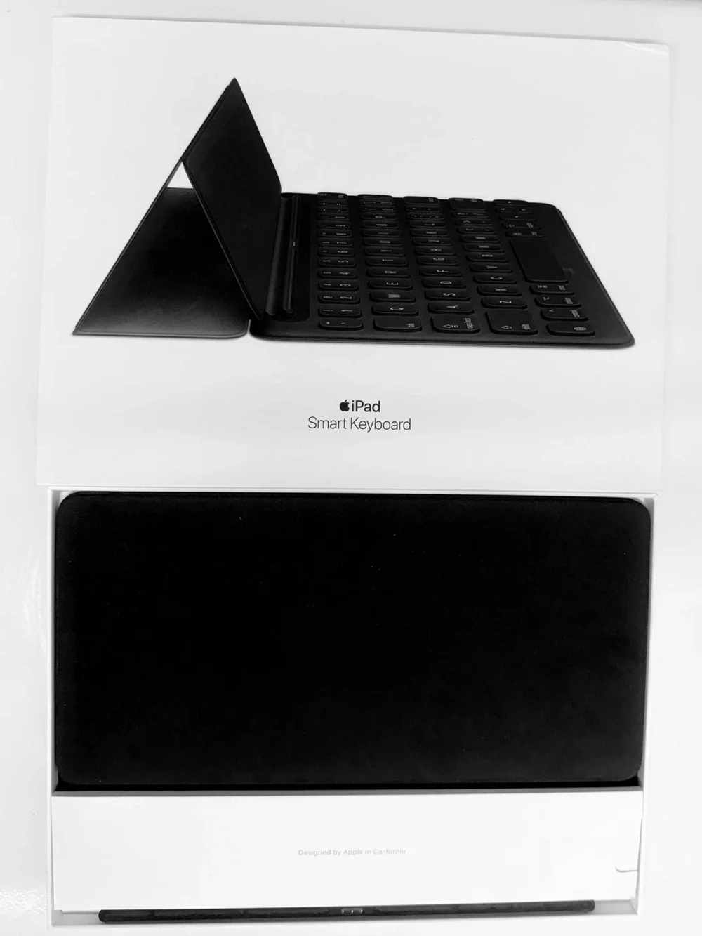 NWT iPad Smart Keyboard 7th&8th Gen iPad Air 3rd Gen iPad Pro 10.5” Compatible